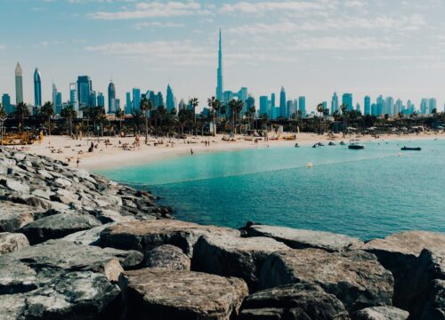 Abu Dhabi’s Beaches: An In-Depth Guide to Coastal Paradise